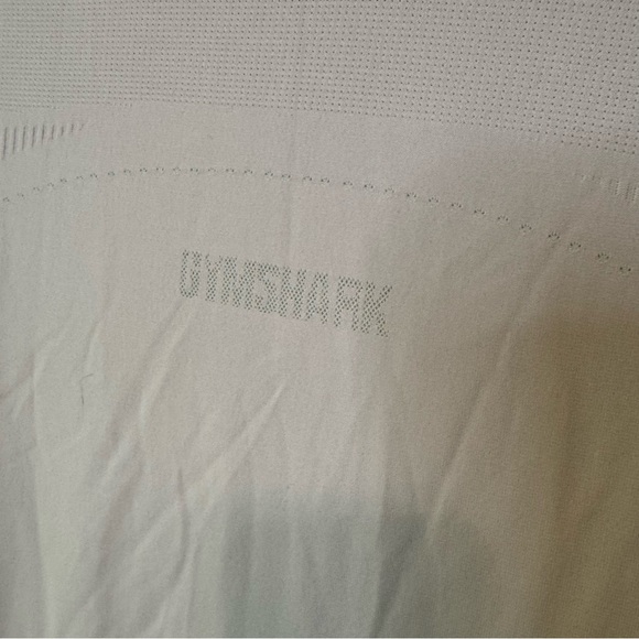 GYMSHARK Breeze Lightweight Seamless Hoodie in Shell Pink. Size Large ? - Picture 4 of 11